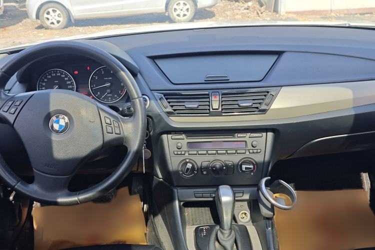 Used BMW X1 2013 sDrive18i Fashion Model Interior 2