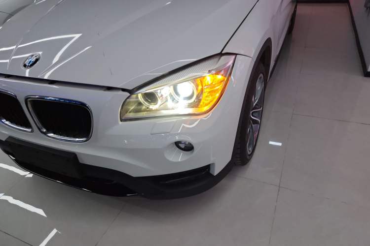 Used BMW X1 2013 sDrive18i Sport Design Package Left Front Headlight