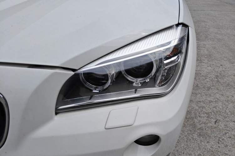 Used BMW X1 2013 sDrive18i Leading Model Left Front Headlight