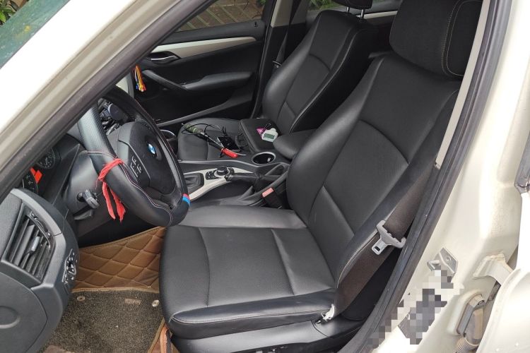 Used BMW X1 2013 sDrive18i Fashion Model Left Front Seat