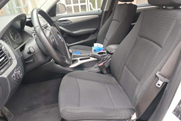 Used BMW X1 2013 sDrive18i manual model Left Front Seat