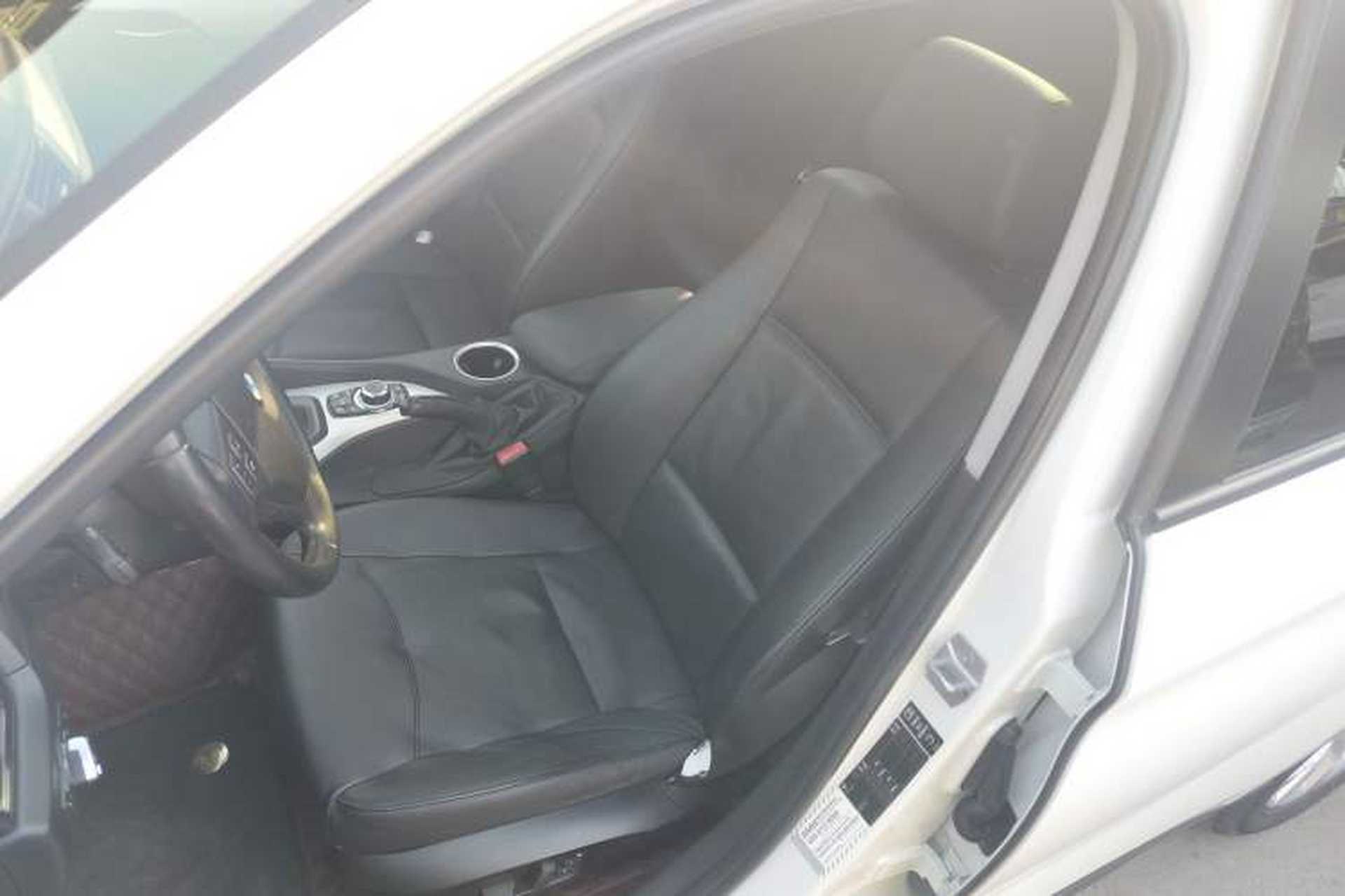 Used BMW X1 2013 sDrive18i Fashion Model Left Front Seat