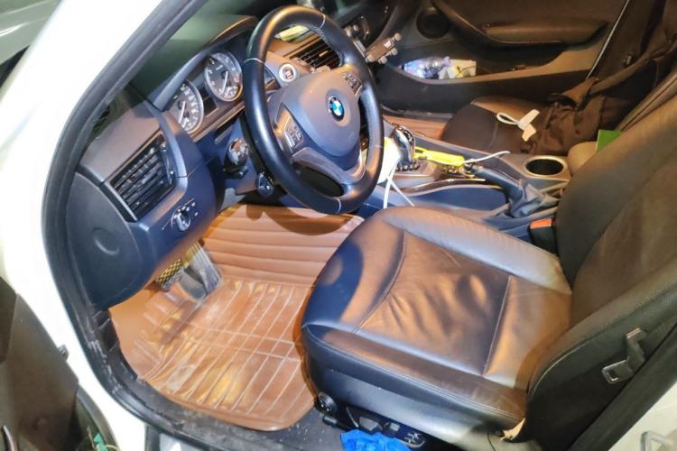 Used BMW X1 2013 xDrive20i X Design Package Left Front Seat