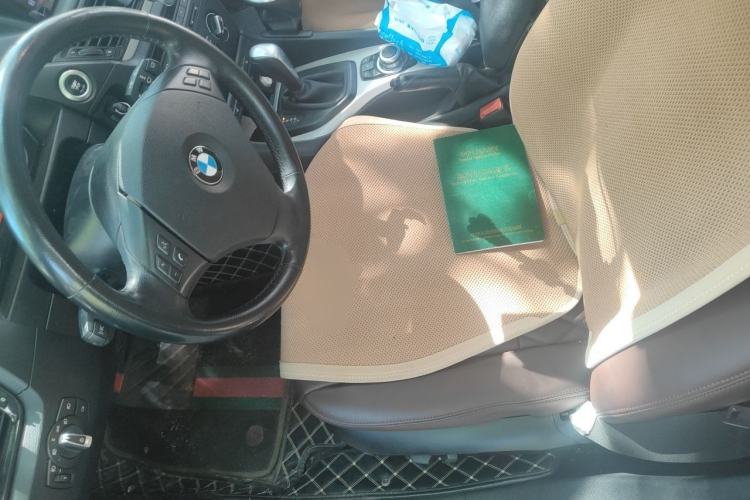 Used BMW X1 2013 sDrive18i Fashion Model Left Front Seat