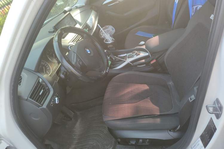 Used BMW X1 2013 sDrive18i Fashion Model Left Front Seat