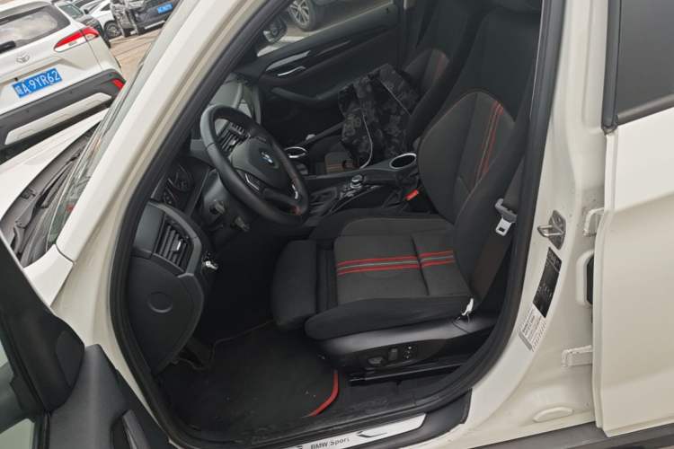 Used BMW X1 2013 sDrive18i Sport Design Package Left Front Seat