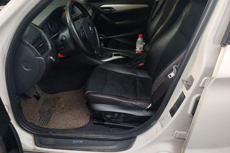 Used BMW X1 2013 sDrive18i Fashion Model Left Front Seat