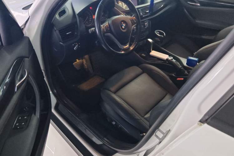 Used BMW X1 2013 sDrive18i Sport Design Package Left Front Seat