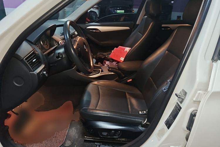 Used BMW X1 2013 sDrive18i Fashion Model Left Front Seat