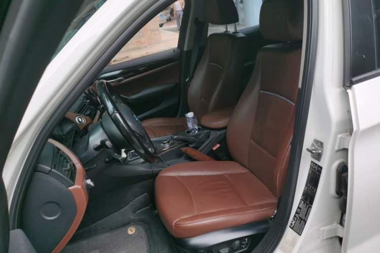 Used BMW X1 2013 xDrive20i X Design Package Left Front Seat