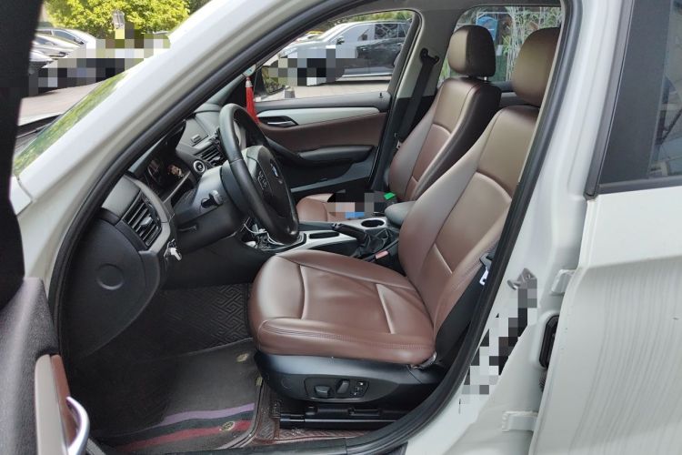 Used BMW X1 2013 sDrive18i Fashion Model Left Front Seat