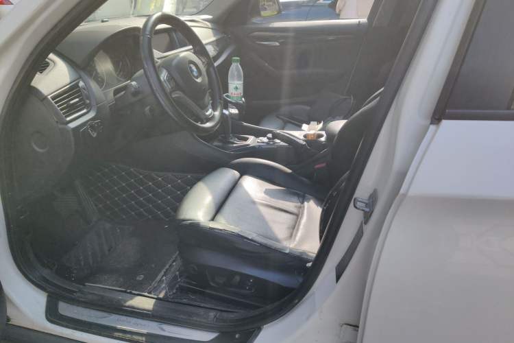 Used BMW X1 2013 sDrive18i Sport Design Package Left Front Seat