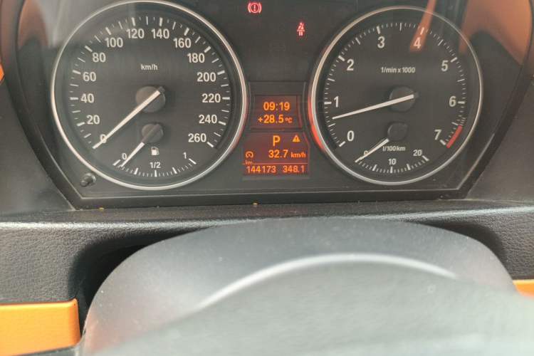 Used BMW X1 2013 xDrive20i X Design Package Odometer Close Up