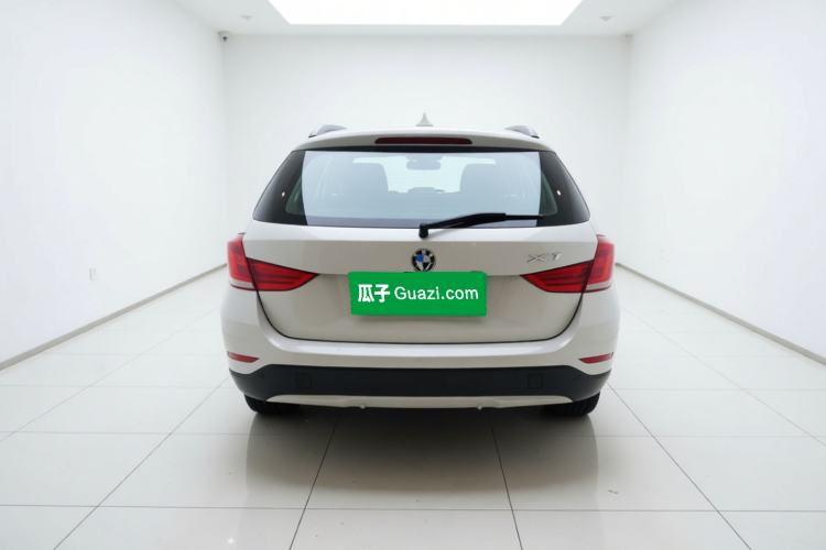 Used BMW X1 2013 sDrive18i Fashion Model Rear Left 45 Deg