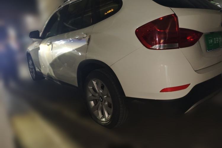 Used BMW X1 2013 sDrive18i Fashion Model Rear Left 45 Deg