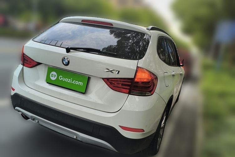 Used BMW X1 2013 sDrive18i Fashion Model Rear Right 45 Deg