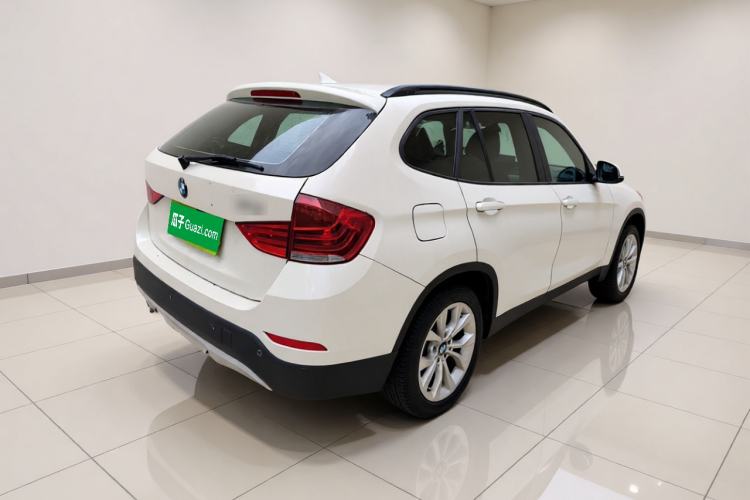 Used BMW X1 2013 sDrive18i Fashion Model Rear Right 45 Deg