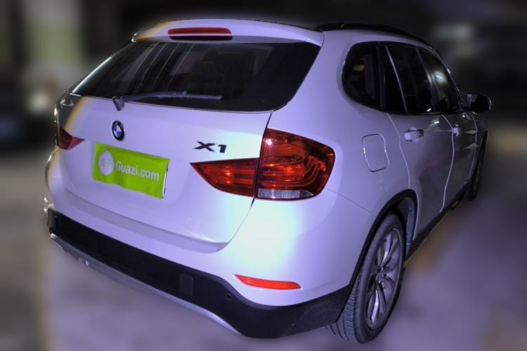 Used BMW X1 2013 sDrive18i Fashion Model Rear Right 45 Deg