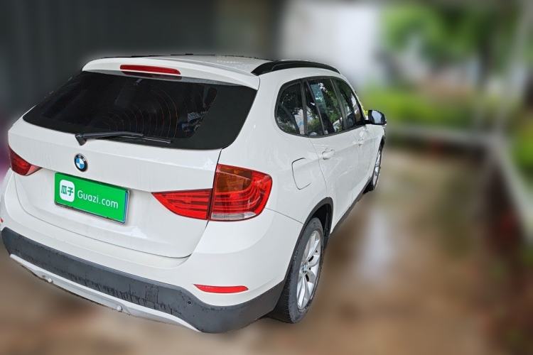 Used BMW X1 2013 sDrive18i Fashion Model Rear Right 45 Deg