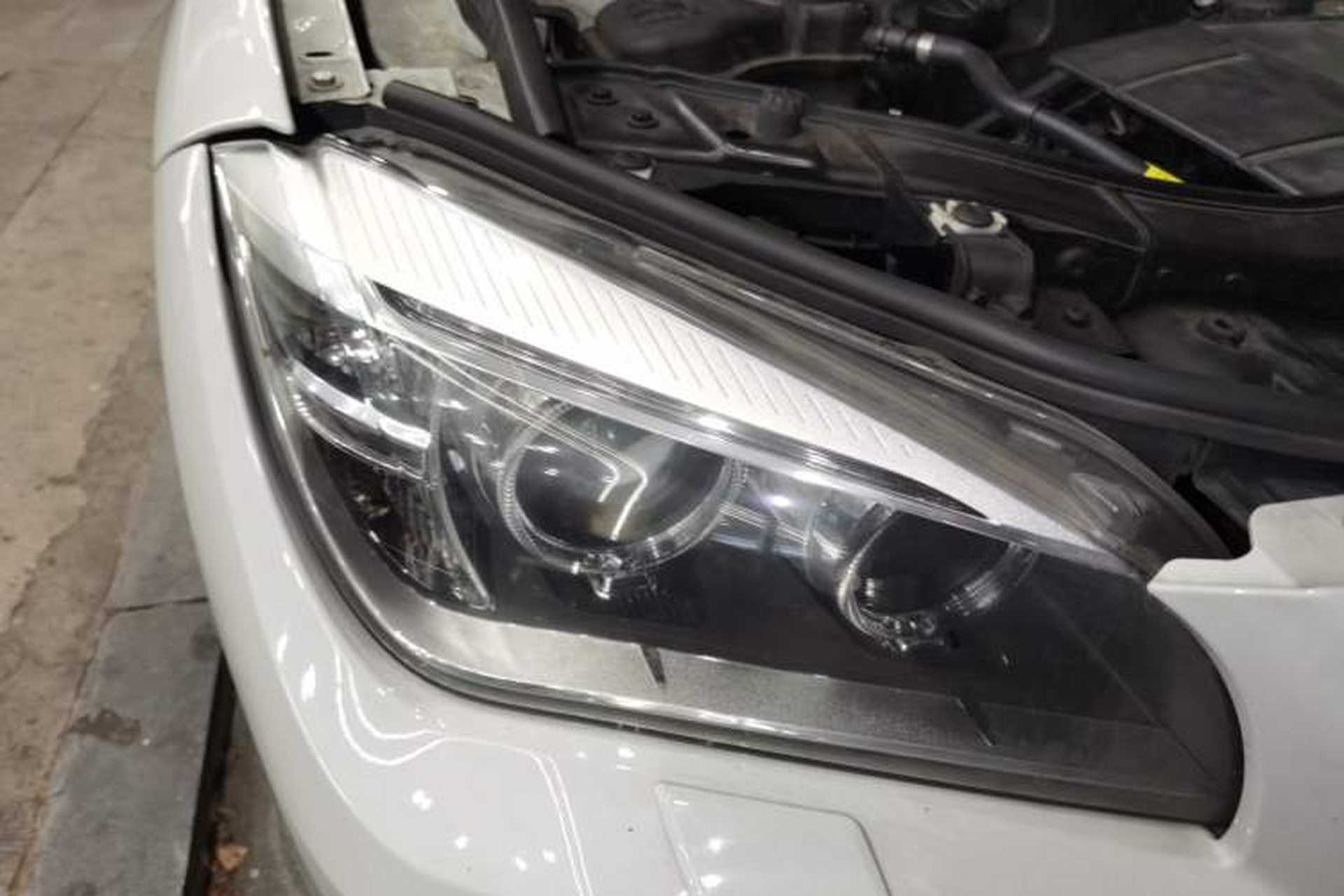 Used BMW X1 2013 sDrive18i Sport Design Package Right Front Headlight