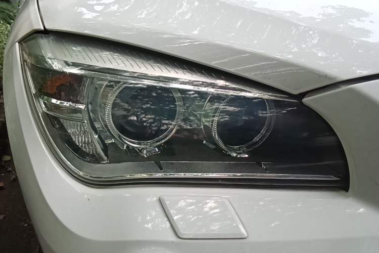 Used BMW X1 2013 xDrive20i X Design Package Right Front Headlight
