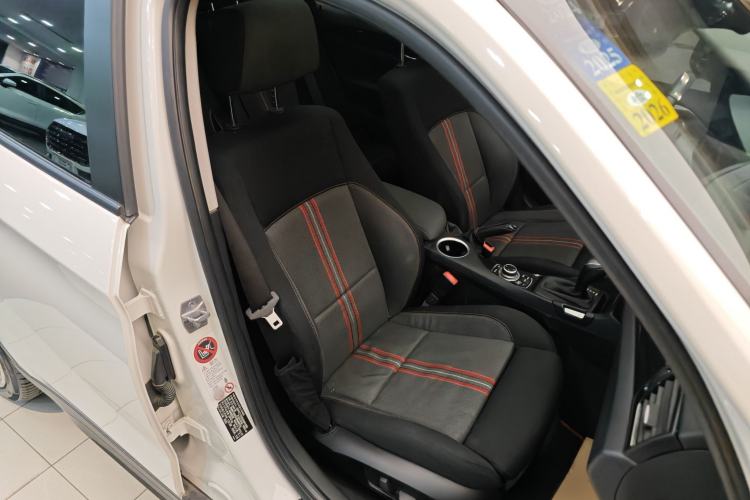 Used BMW X1 2013 sDrive18i Sport Design Package Right Front Seat