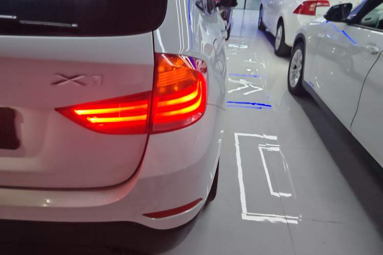 Used BMW X1 2013 sDrive18i Sport Design Package Right Rear Taillight