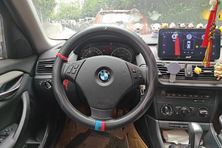 Used BMW X1 2013 sDrive18i Fashion Model Steering Wheel