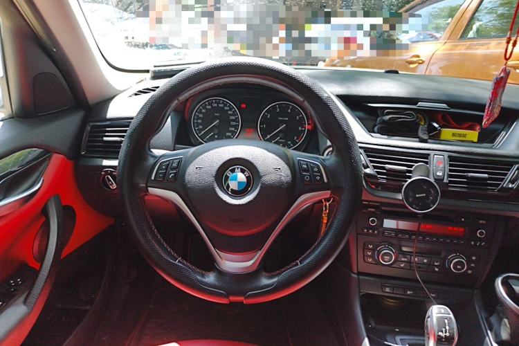 Used BMW X1 2013 sDrive20i Sports Design Package Steering Wheel