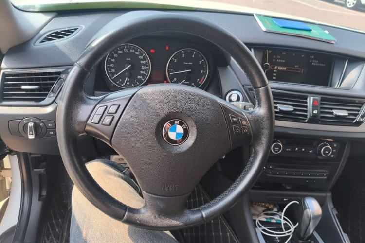 Used BMW X1 2013 sDrive18i Leading Model Steering Wheel