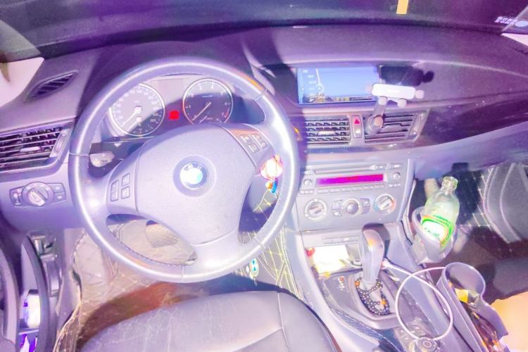 Used BMW X1 2013 sDrive18i Fashion Model Steering Wheel