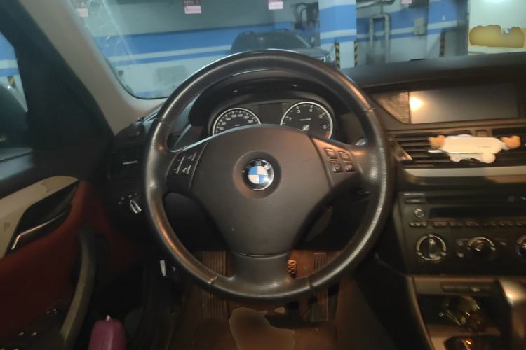Used BMW X1 2013 sDrive18i Fashion Model Steering Wheel