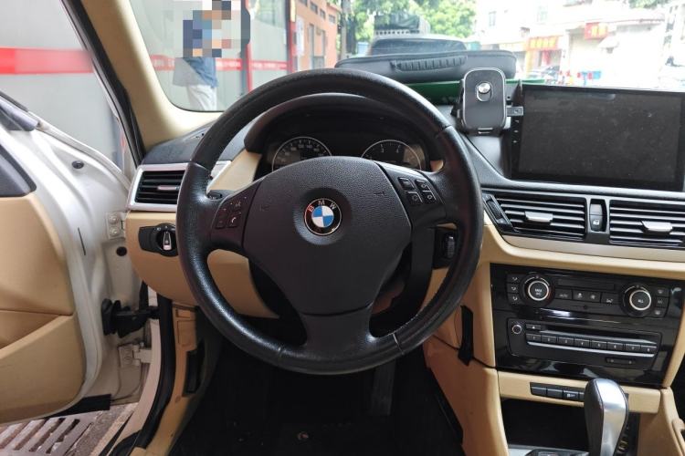 Used BMW X1 2013 sDrive18i Leading Model Steering Wheel