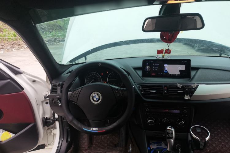 Used BMW X1 2013 sDrive18i Fashion Model Steering Wheel