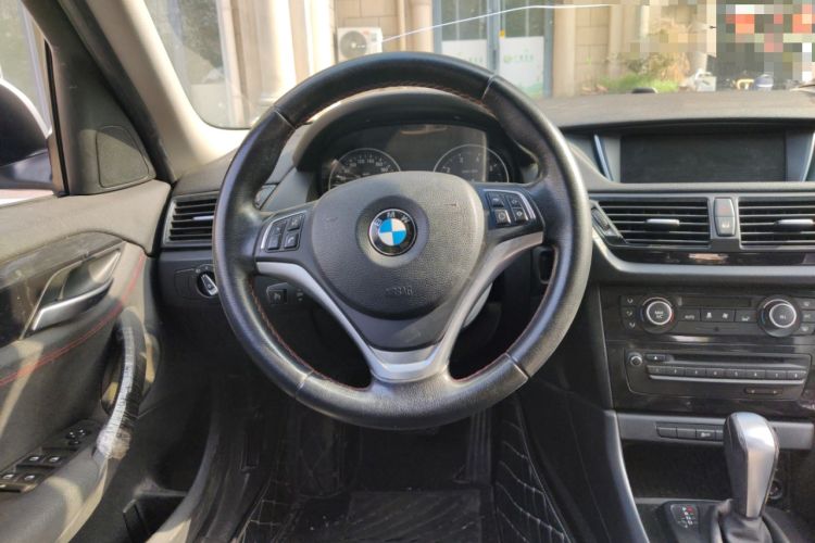 Used BMW X1 2013 sDrive18i Sport Design Package Steering Wheel