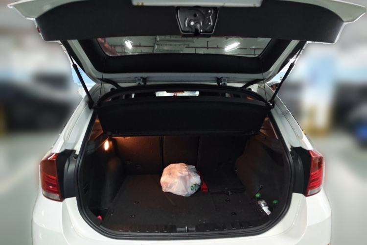 Used BMW X1 2013 sDrive18i Sport Design Package Trunk