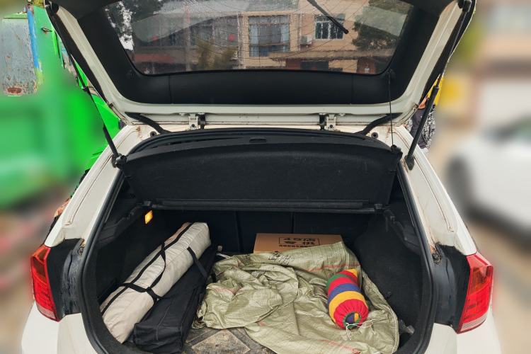 Used BMW X1 2013 sDrive18i Fashion Model Trunk