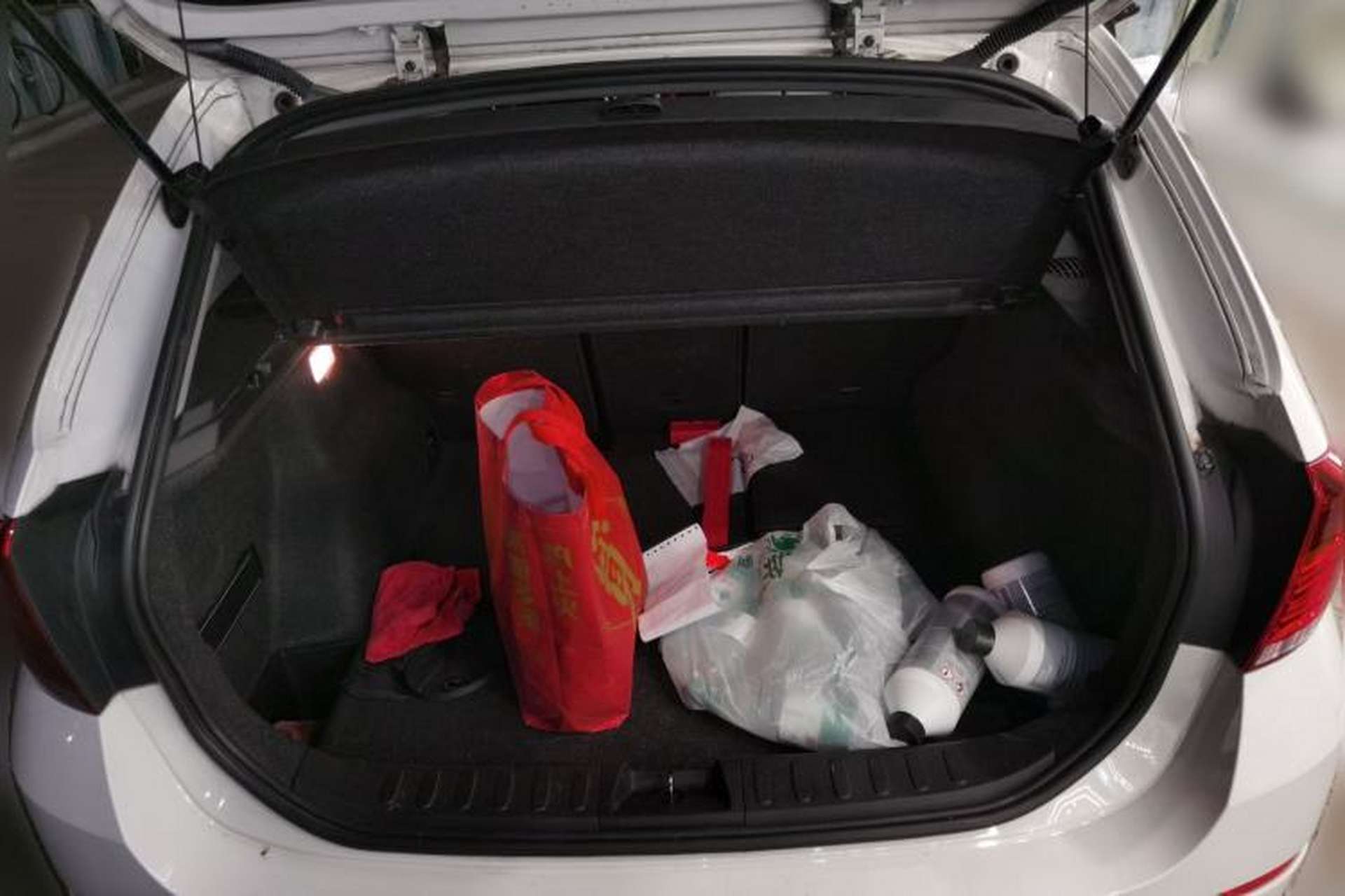 Used BMW X1 2013 sDrive18i Sport Design Package Trunk