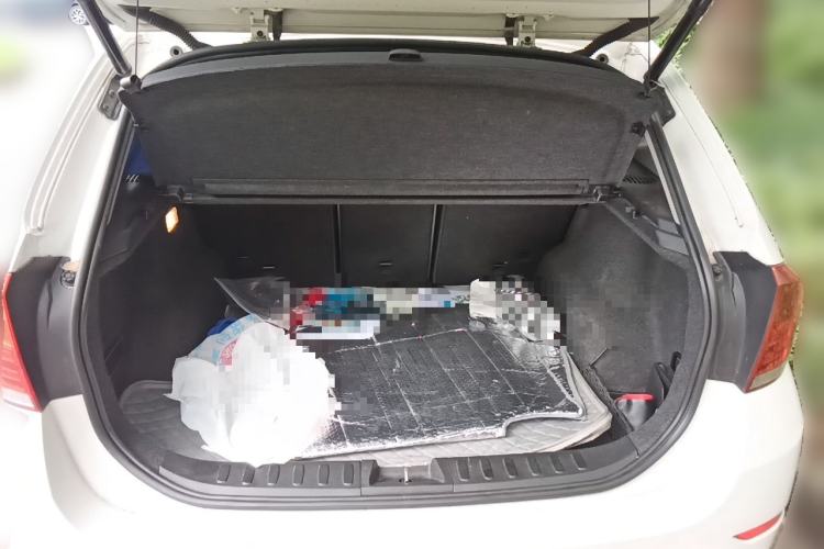 Used BMW X1 2013 xDrive20i X Design Package Trunk