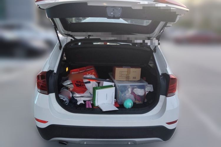 Used BMW X1 2013 sDrive18i Fashion Model Trunk
