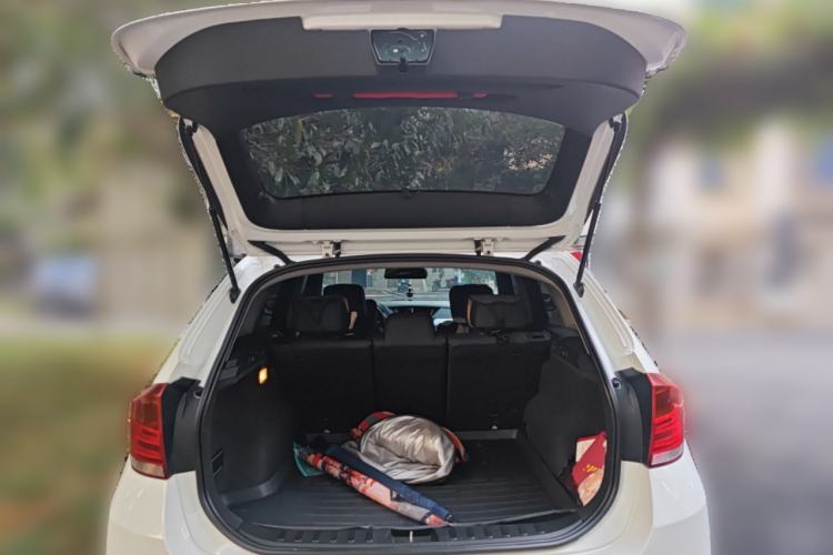Used BMW X1 2013 sDrive18i Leading Model Trunk