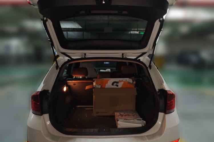 Used BMW X1 2013 xDrive20i X Design Package Trunk