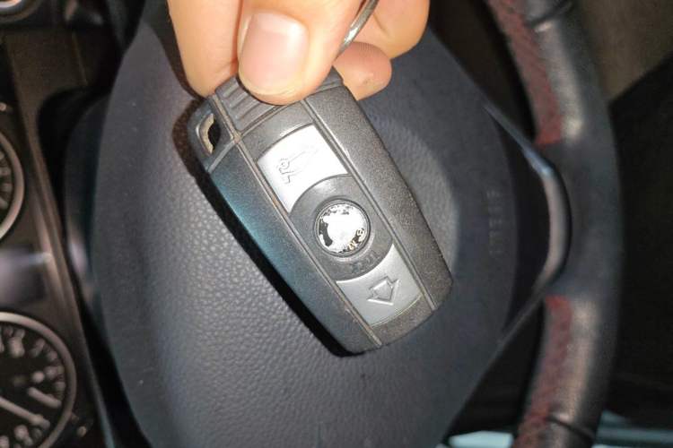 Used BMW X1 2013 sDrive18i Sport Design Package Vehicle Key