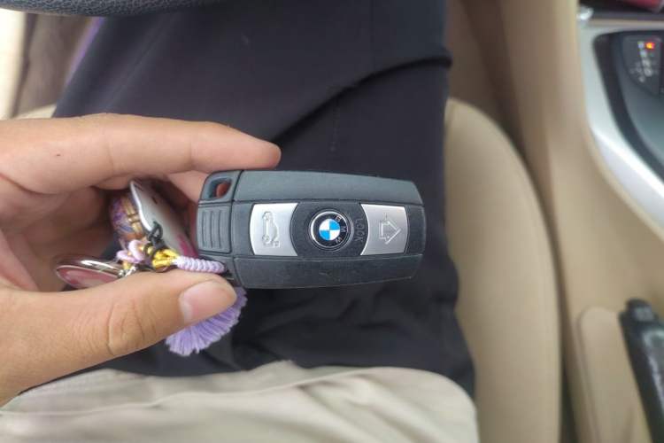 Used BMW X1 2013 sDrive18i Leading Model Vehicle Key