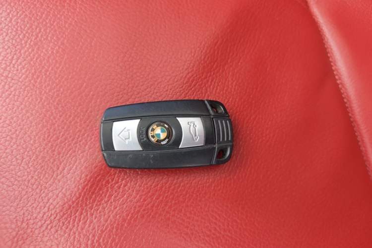 Used BMW X1 2013 sDrive20i Sports Design Package Vehicle Key