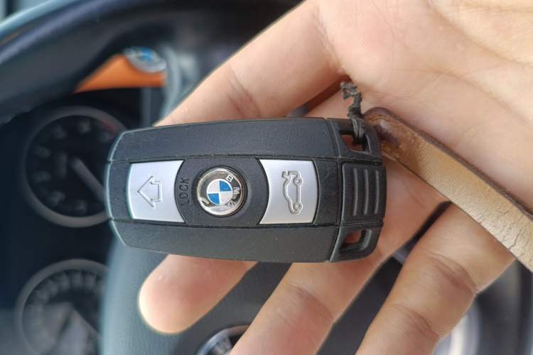 Used BMW X1 2013 xDrive20i X Design Package Vehicle Key