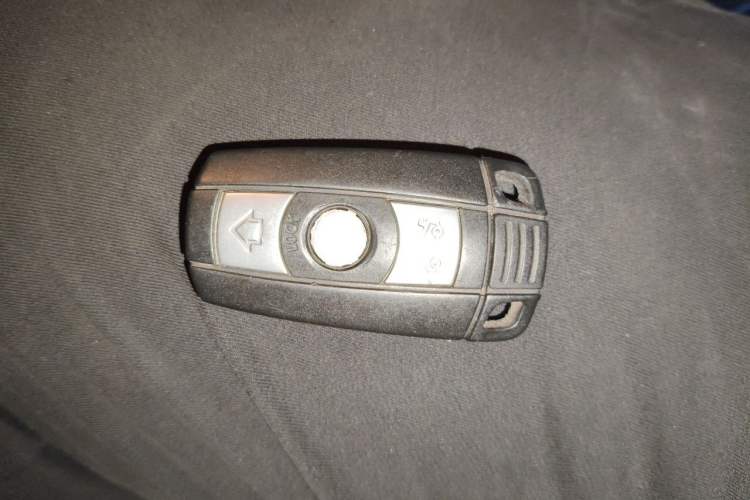 Used BMW X1 2013 xDrive20i X Design Package Vehicle Key