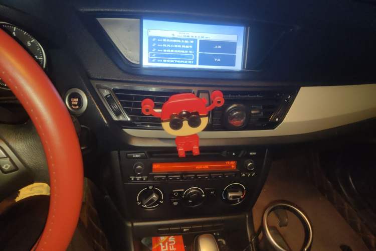 Used BMW X1 2013 sDrive18i Fashion Model Audio And AC Panel