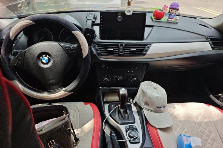 Used BMW X1 2013 sDrive18i Fashion Model Center Console