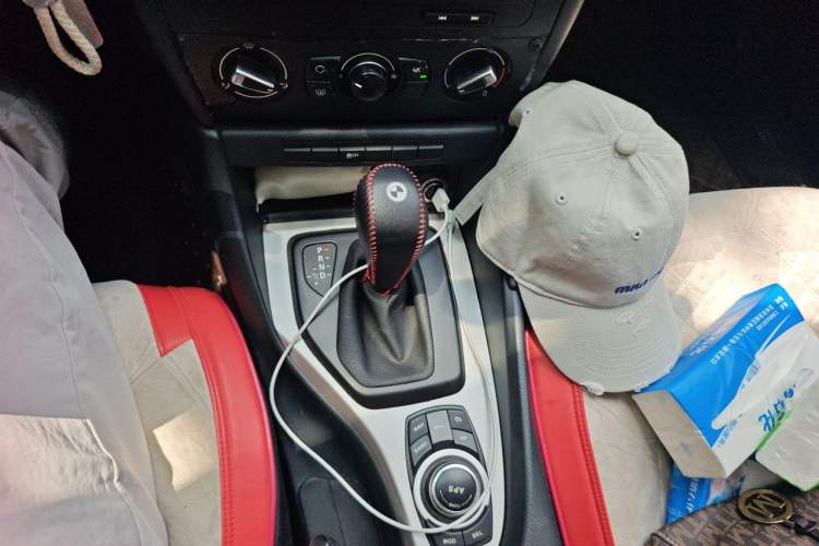 Used BMW X1 2013 sDrive18i Fashion Model Gear Lever